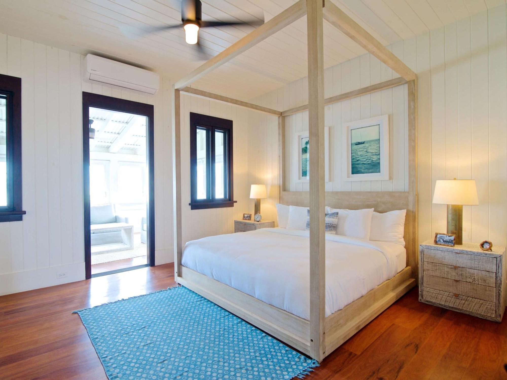 Mahogany Bay Resort And Beach Club, Curio Collection San Pedro  Exteriör bild
