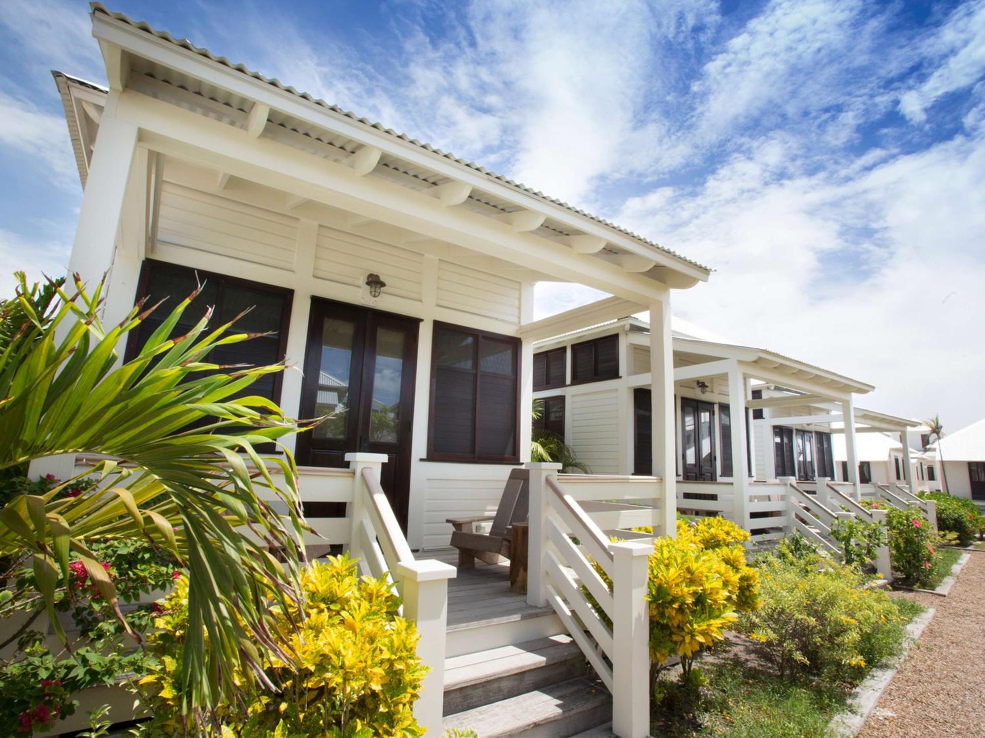 Mahogany Bay Resort And Beach Club, Curio Collection San Pedro  Exteriör bild