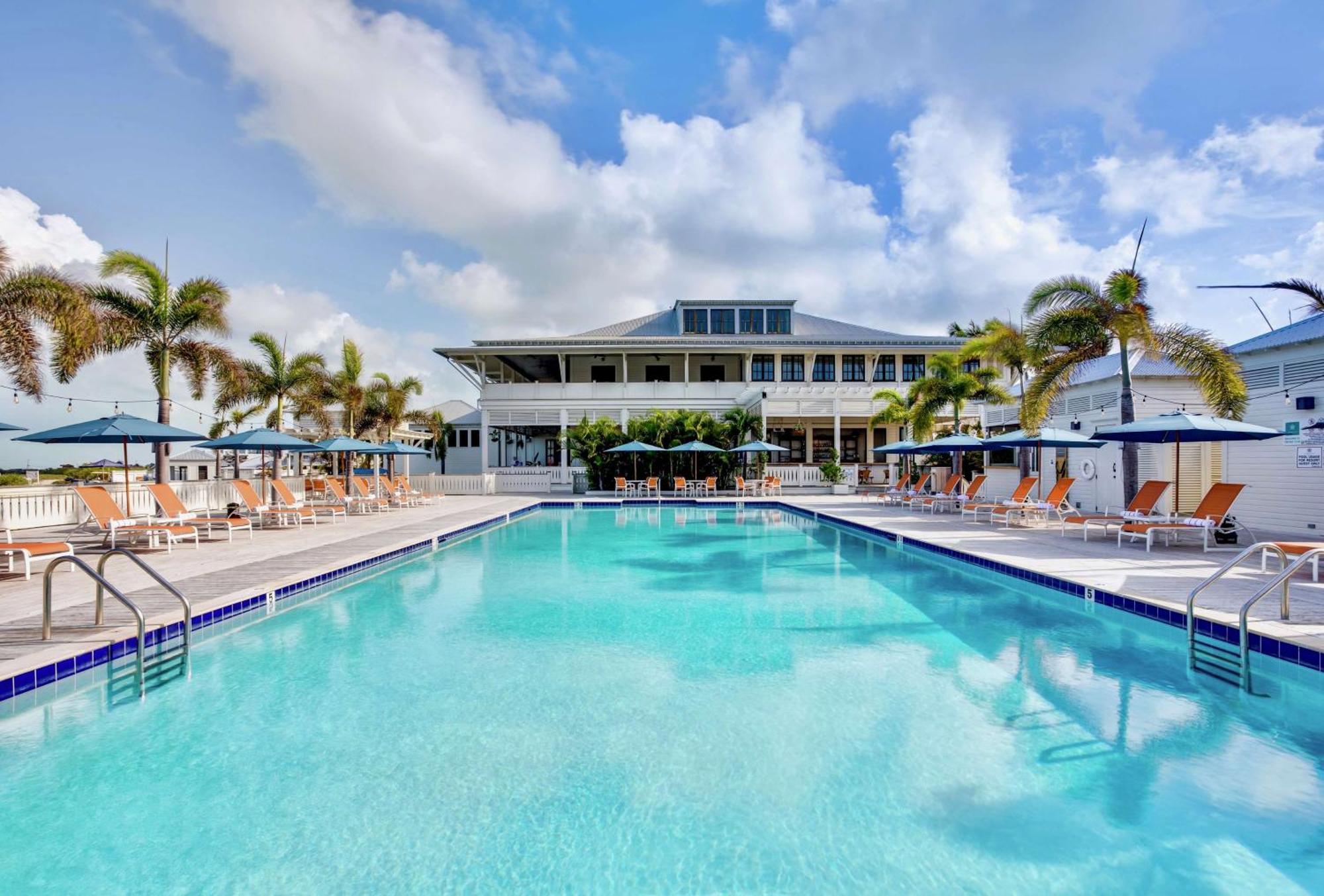 Mahogany Bay Resort And Beach Club, Curio Collection San Pedro  Exteriör bild