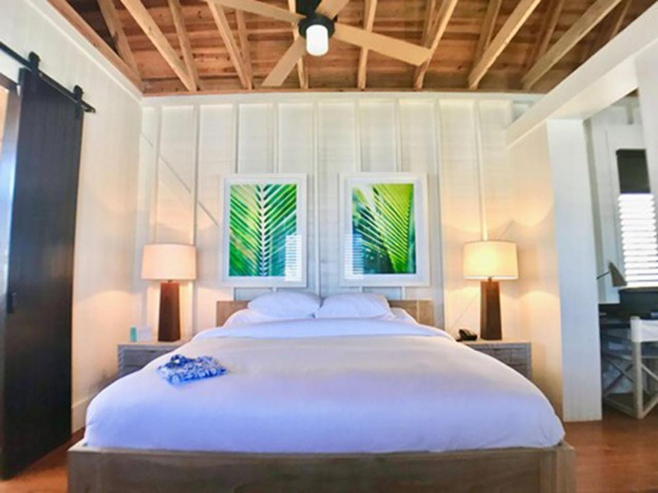 Mahogany Bay Resort And Beach Club, Curio Collection San Pedro  Exteriör bild